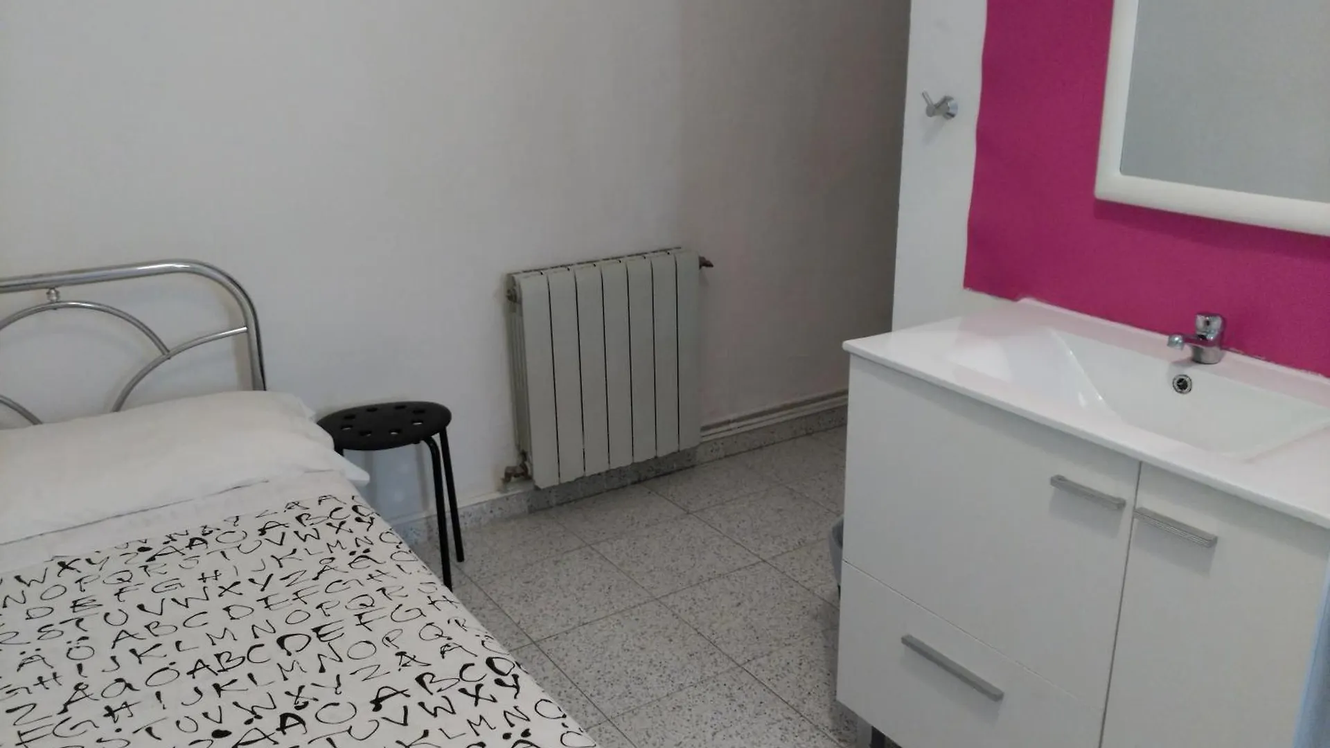Affittacamere Hostal River Barcellona