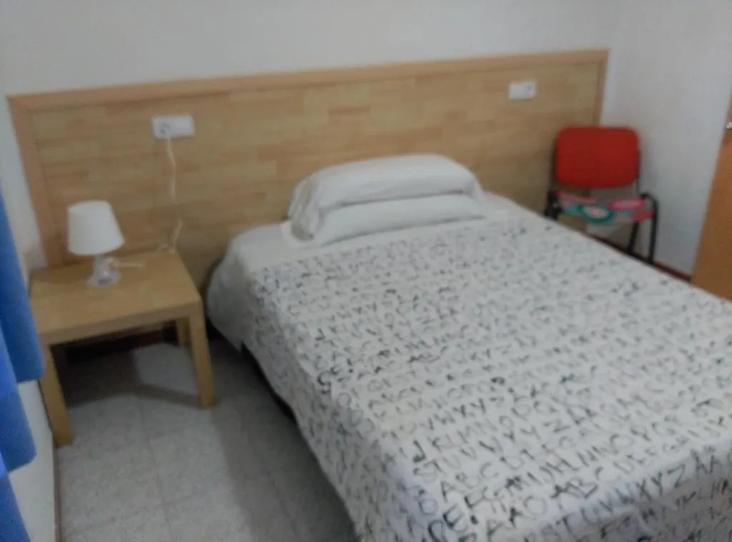 Hostal River Barcelona 2*,  Spain